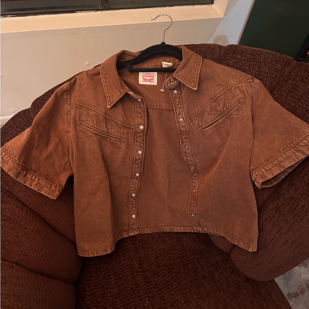 Levi’s Brown Denim Button-Up Shirt never worn